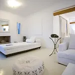 Maison Haute Mykonos אורנוס