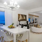 Maison Haute Mykonos אורנוס